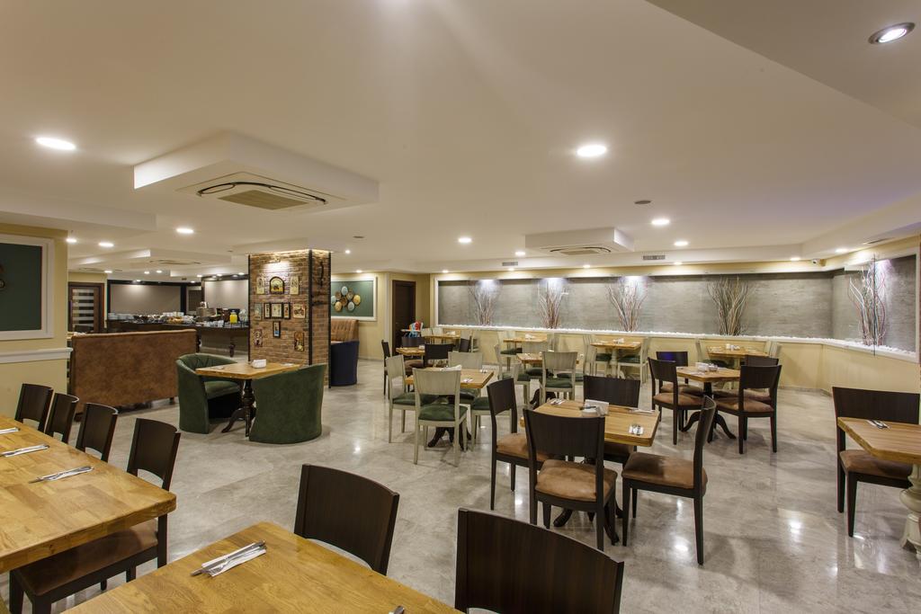 Antroyal Hotel Antalya Eksteriør billede