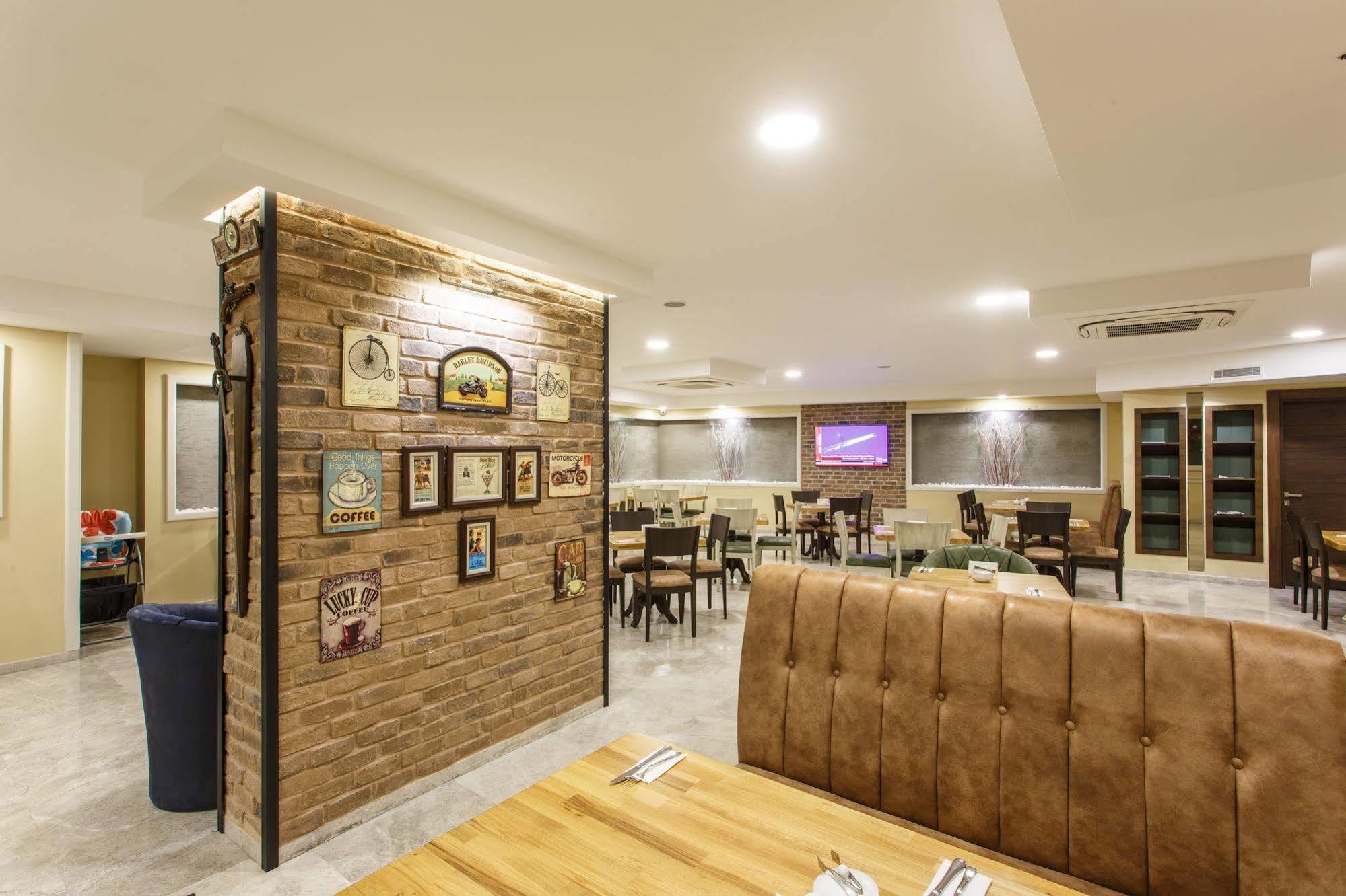 Antroyal Hotel Antalya Eksteriør billede