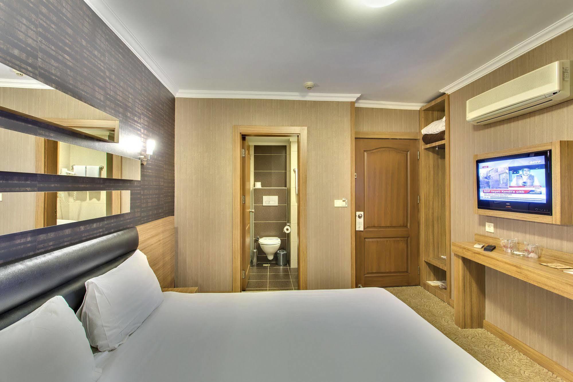 Antroyal Hotel Antalya Eksteriør billede