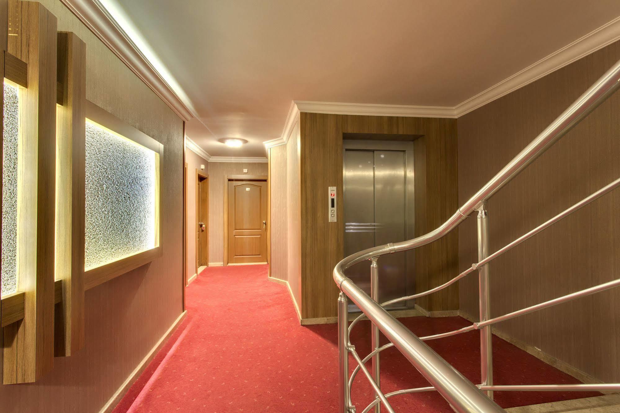 Antroyal Hotel Antalya Eksteriør billede